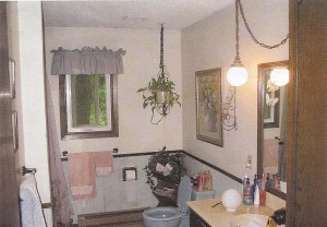 St Cloud MN Bathroom Remodel (BEFORE)