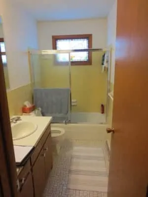BEFORE Remodeling PIcture #2, Sauk Rapids MN Bathroom