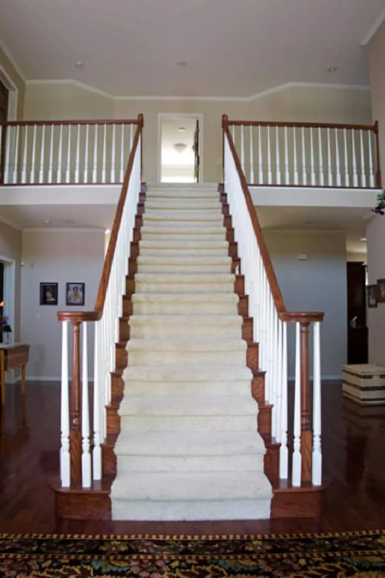 Southern Style Stairway