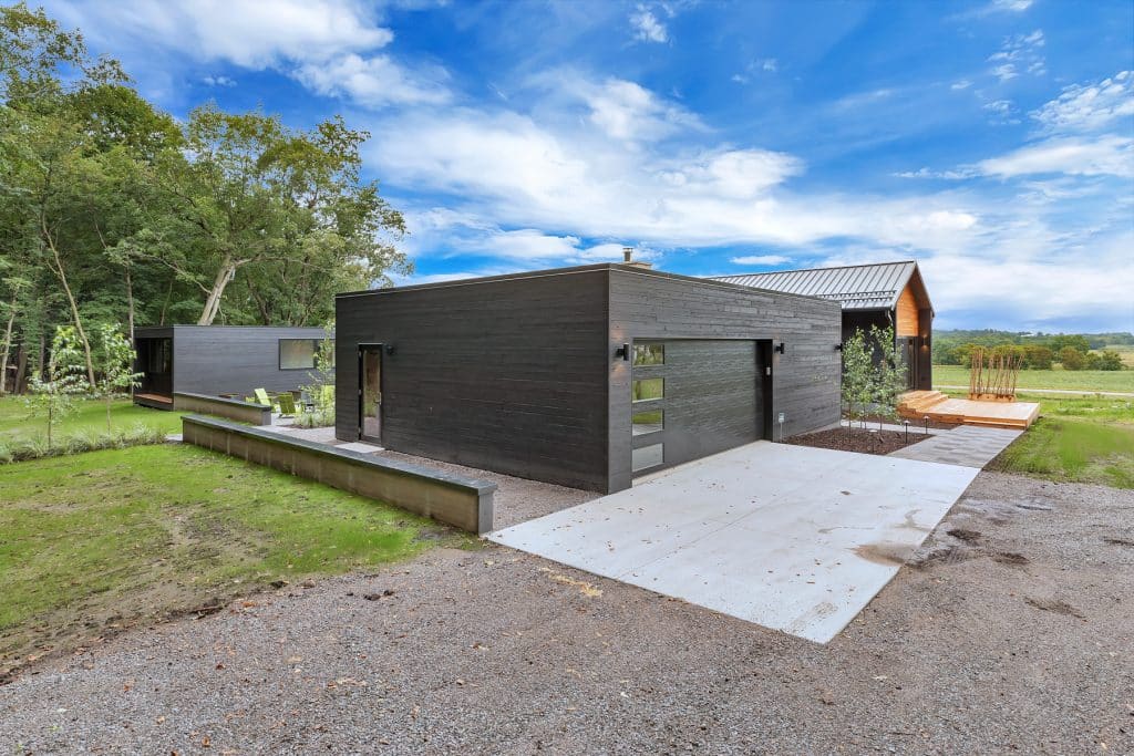 2018 Tour of Homes Exterior Garage